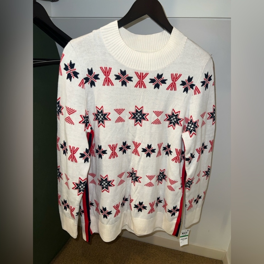 Charter‎ Club Women's Crewneck Sweater in White with Red and navy Pattern NWT